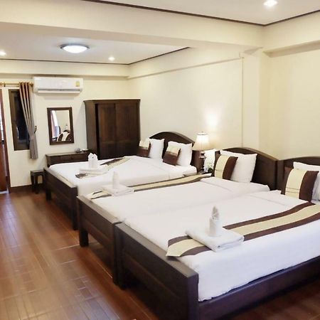 NanBaanKhun Hotel Bagian luar foto